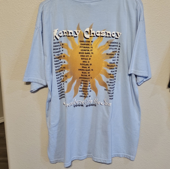 Kenny Chesney Music T-Shirt - Picture 3 of 7